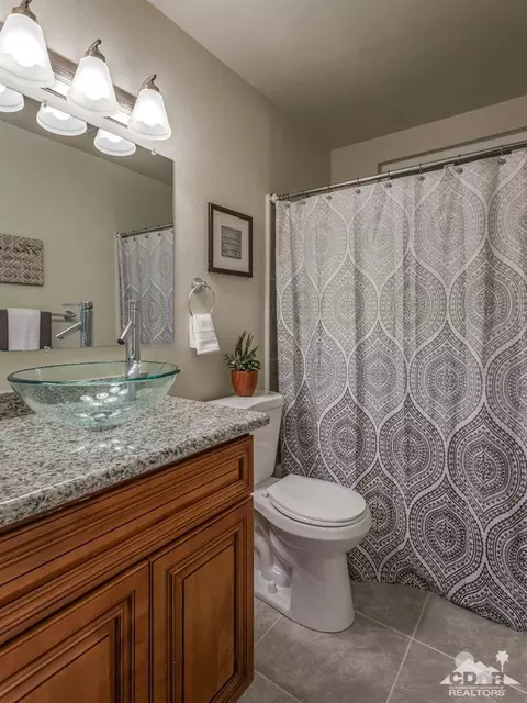 829 B Ln, Big Bear City, CA 92314 photo 3