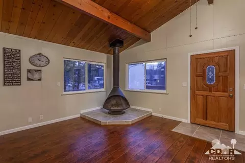 829 B Ln, Big Bear City, CA 92314 photo 10
