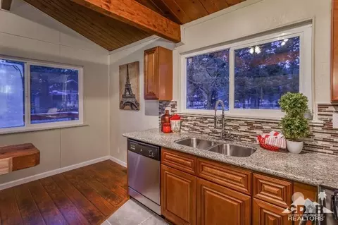 829 B Ln, Big Bear City, CA 92314 photo 18