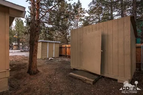 829 B Ln, Big Bear City, CA 92314 photo 23