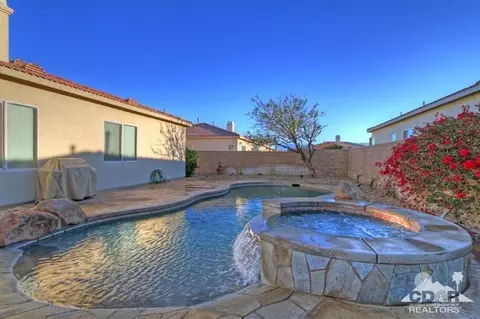 43005 Shasta Pl, Indio, CA 92201 photo 2