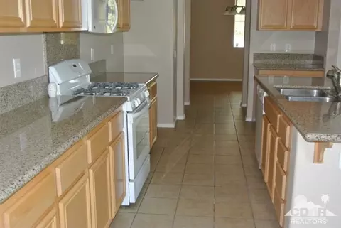 82890 Poe Ct, Indio, CA 92201 photo 4
