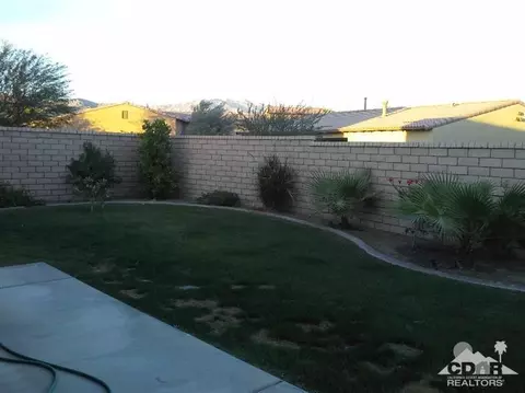 40802 Amador Dr, Indio, CA 92203 photo 2
