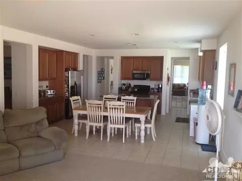 80141 Montgomery Dr, Indio, CA 92203 photo 2