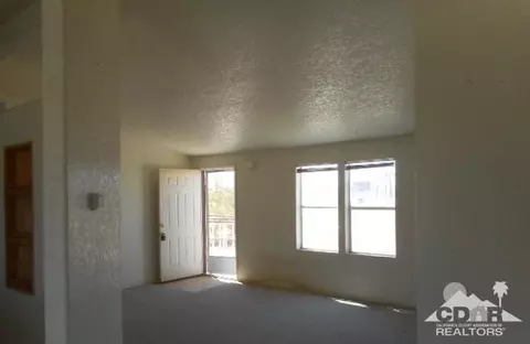57980 Junipero, Yucca Valley, CA 92284 photo 4