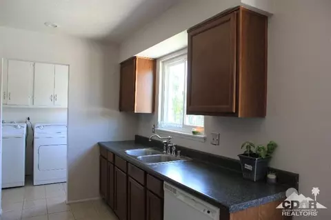 913 E Lugonia Ave, Redlands, CA 92374 photo 7