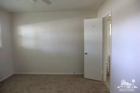 913 E Lugonia Ave, Redlands, CA 92374 photo 22