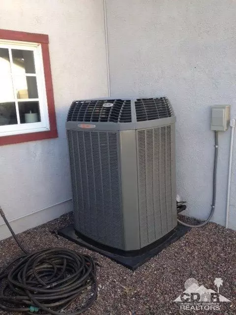78 E Gilman St, Banning, CA 92220 photo 8