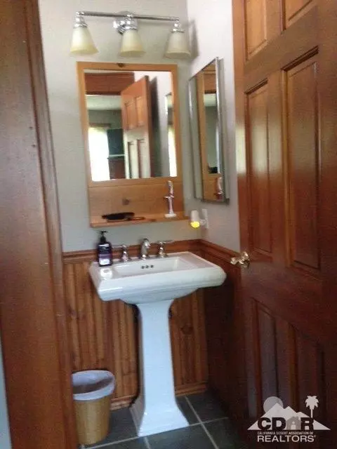 78 E Gilman St, Banning, CA 92220 photo 18