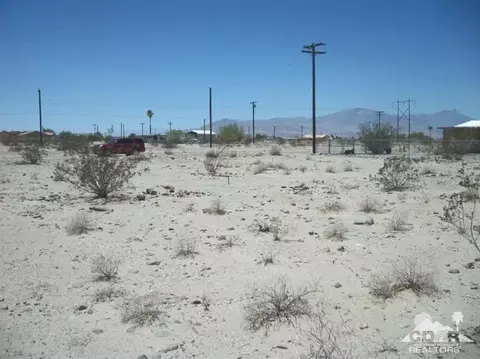 2364 Fullerton Ave, Salton City, CA 92274 photo 5