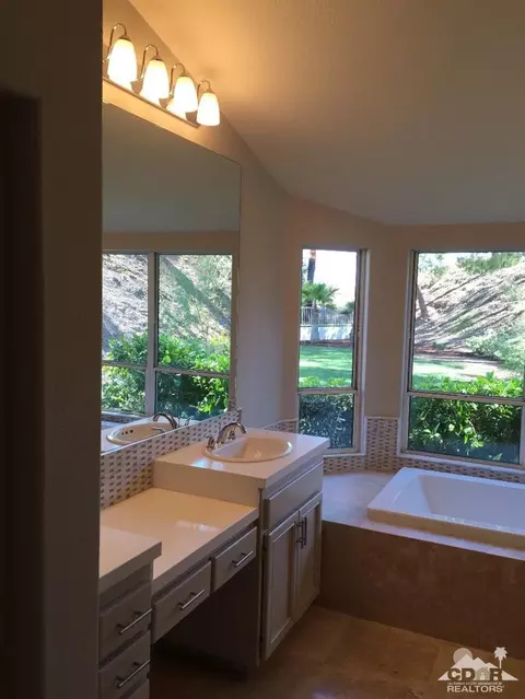 2792 Isham Springs Ct, Spring Valley, CA 91977 photo 9