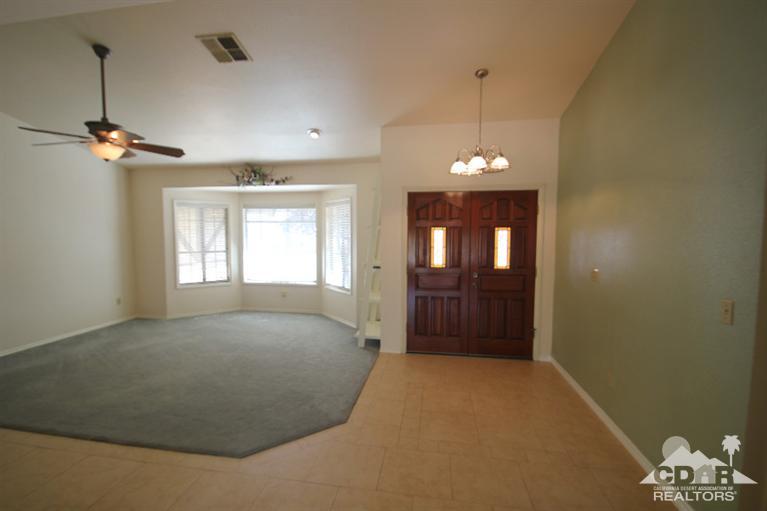 8799 San Diego Dr, Yucca Valley, CA 92284 photo 6