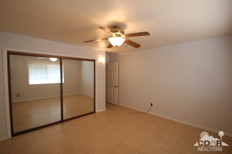 8799 San Diego Dr, Yucca Valley, CA 92284 photo 14