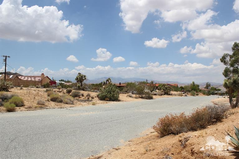 8799 San Diego Dr, Yucca Valley, CA 92284 photo 42