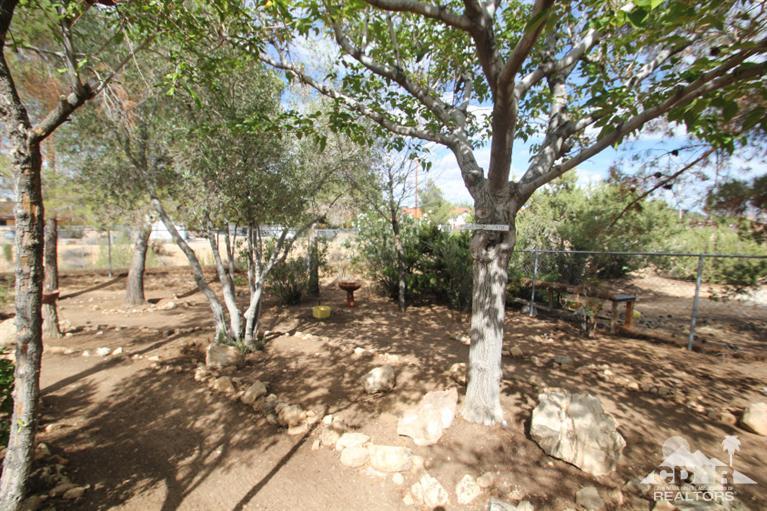 8799 San Diego Dr, Yucca Valley, CA 92284 photo 31