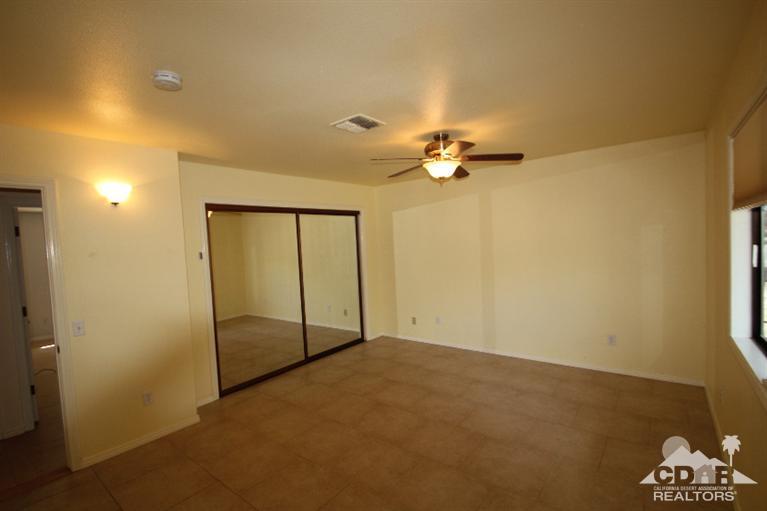 8799 San Diego Dr, Yucca Valley, CA 92284 photo 17