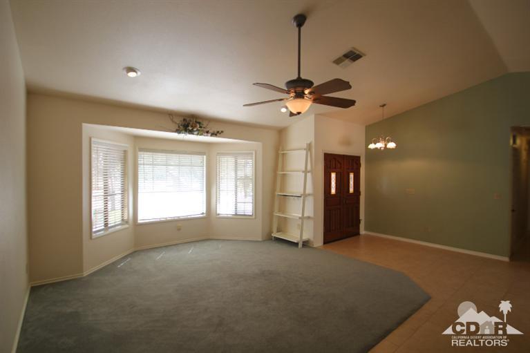 8799 San Diego Dr, Yucca Valley, CA 92284 photo 7