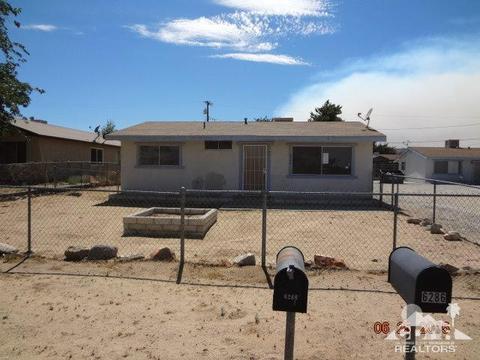 6286 Ronald Dr, Yucca Valley, CA 92284 photo 1
