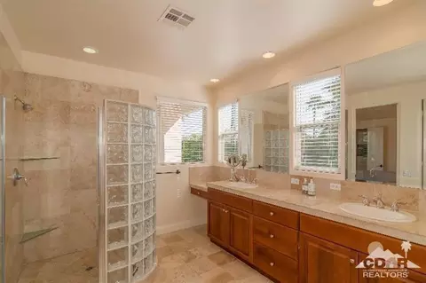 45480 Ocotillo Dr, Palm Desert, CA 92260 photo 14
