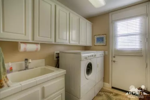 4042 Elderberry Cir, Corona, CA 92882 photo 47