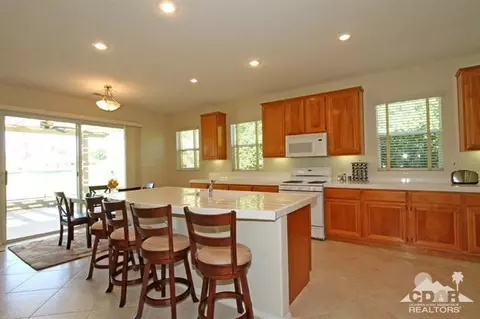 49445 Douglas St, Indio, CA 92201 photo 9
