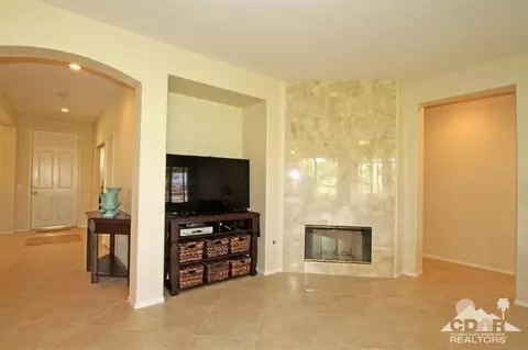 49445 Douglas St, Indio, CA 92201 photo 8