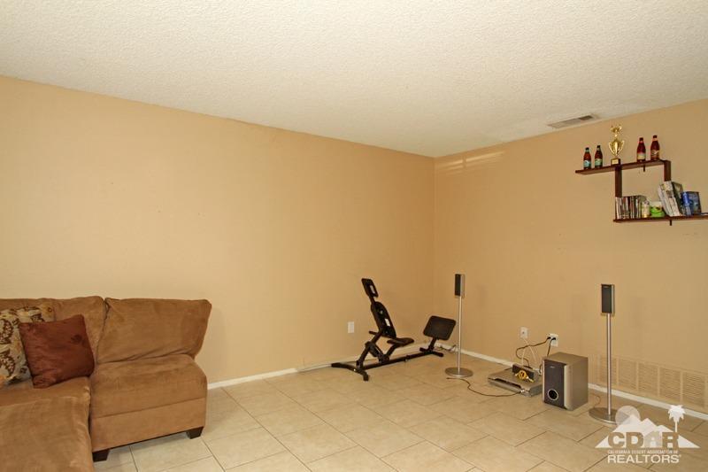 82863 Davis Dr, Indio, CA 92201 photo 7