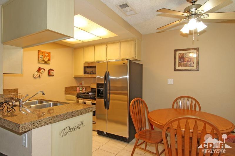 82863 Davis Dr, Indio, CA 92201 photo 6