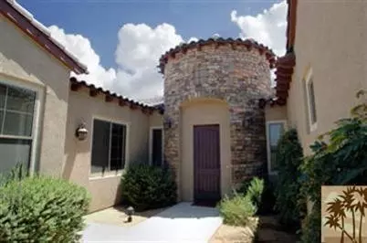 48640 Cascade St, Indio, CA 92201 photo 2