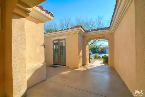 81008 Avenida Lorena, Indio, CA 92203 photo 10