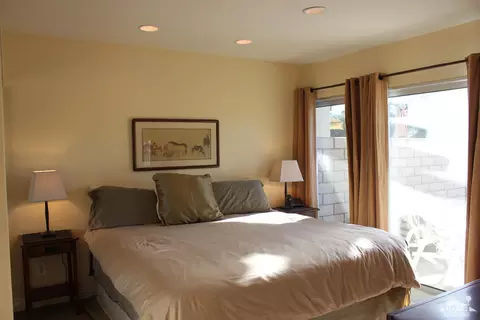 48651 Eisenhower Dr, Indio, CA 92201 photo 2