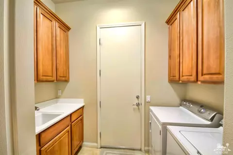 81657 Avenida Contento, Indio, CA 92203 photo 23