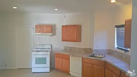 1333 E George St, Banning, CA 92220 photo 3