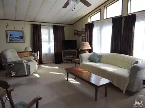 73570 Algonquin Pl, Thousand Palms, CA 92276 photo 2