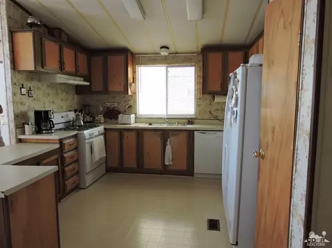 73570 Algonquin Pl, Thousand Palms, CA 92276 photo 5