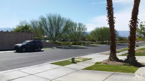 84450 Quartino Pl, Indio, CA 92203 photo 2