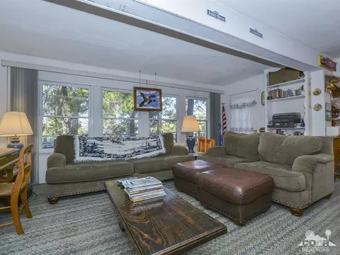 270 Flower Dr, Lake Arrowhead, CA 92352 photo 6