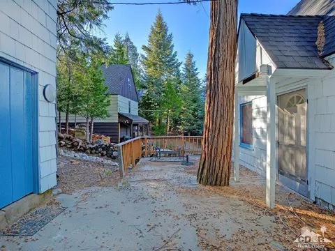 270 Flower Dr, Lake Arrowhead, CA 92352 photo 20