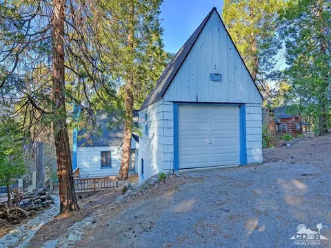 270 Flower Dr, Lake Arrowhead, CA 92352 photo 21
