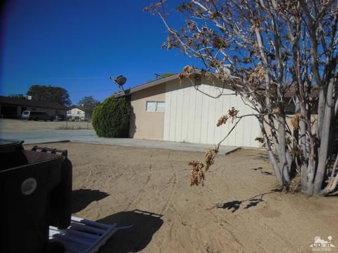 6396 Indio Ave, Yucca Valley, CA 92284 photo 8
