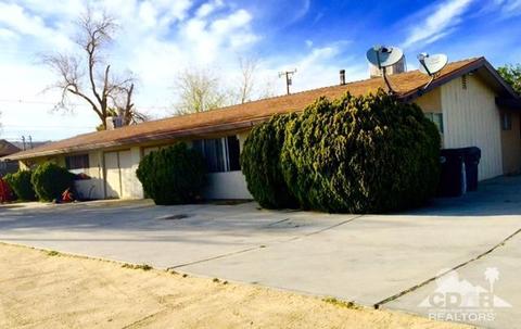 6396 Indio Ave, Yucca Valley, CA 92284 photo 2