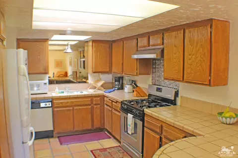 49224 Eisenhower Dr, Indio, CA 92201 photo 9
