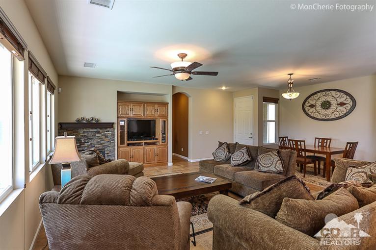 49464 Sherman Dr, Indio, CA 92201 photo 7