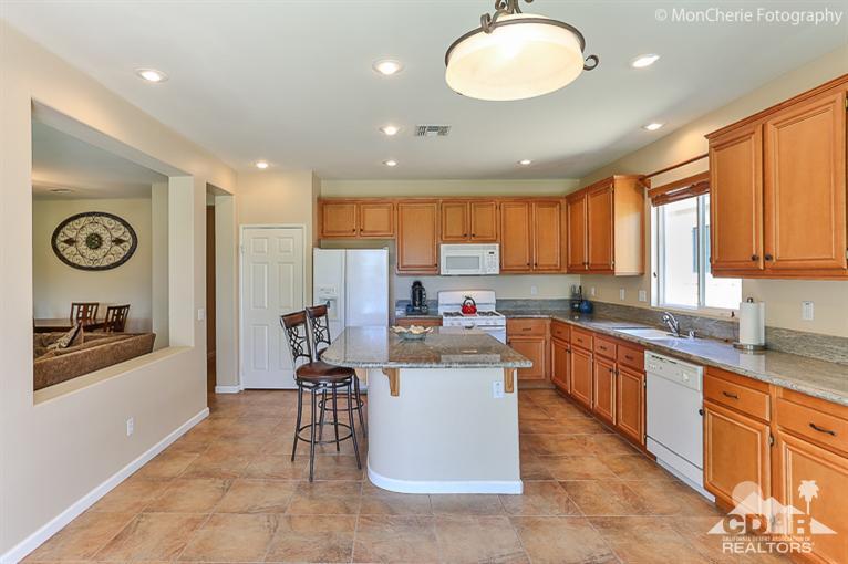 49464 Sherman Dr, Indio, CA 92201 photo 9