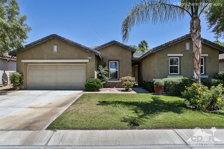 49464 Sherman Dr, Indio, CA 92201 photo 3