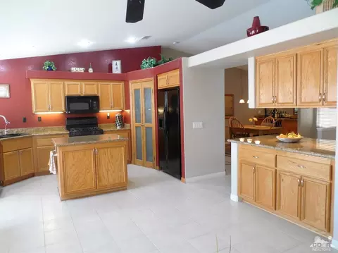 80406 Paseo Tesoro, Indio, CA 92201 photo 8