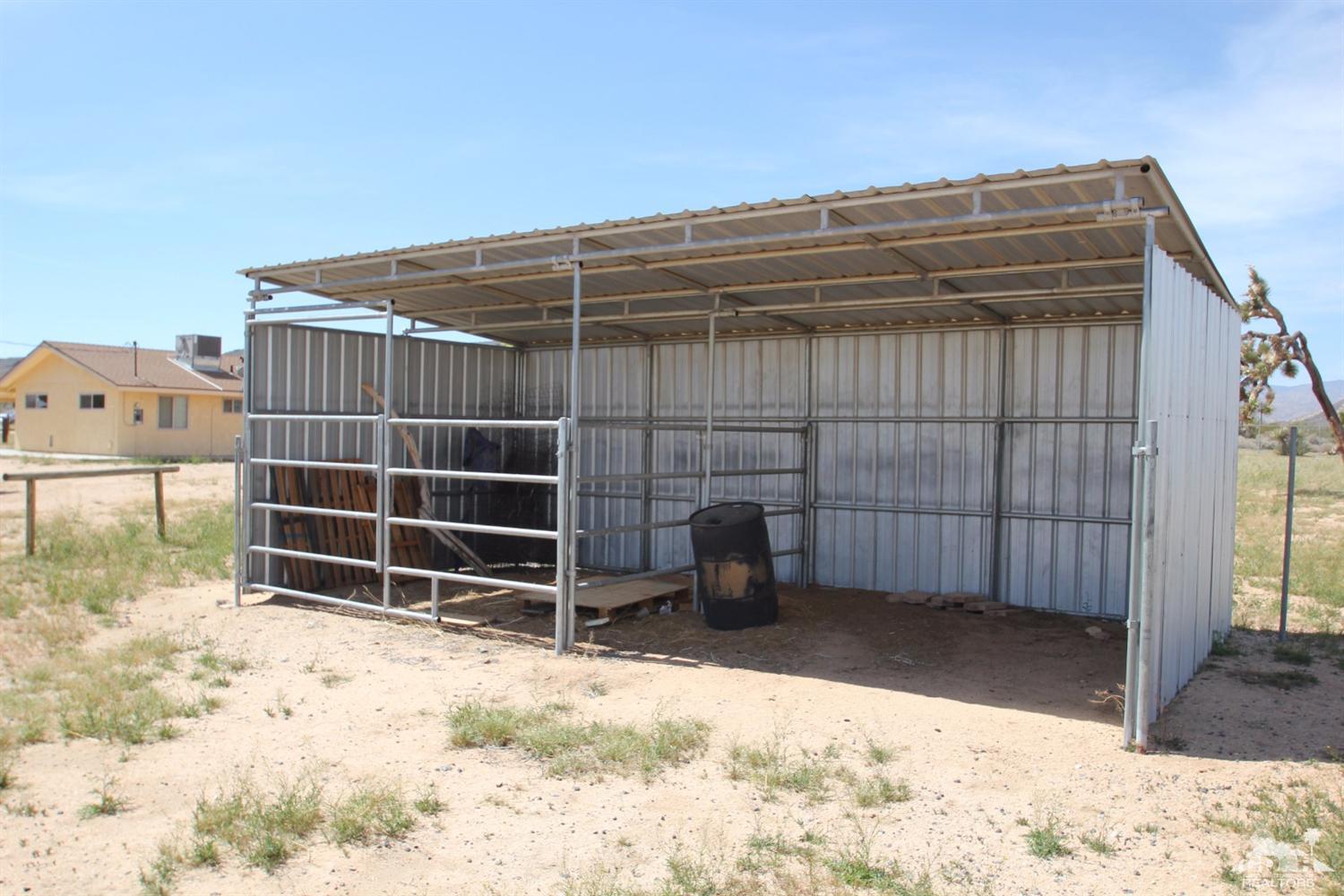 56674 Aberdeen Dr, Yucca Valley, CA 92284 photo 13