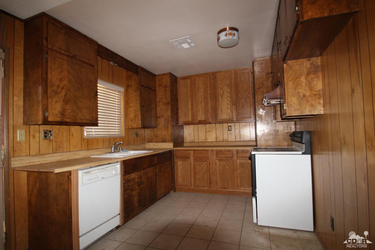 56674 Aberdeen Dr, Yucca Valley, CA 92284 photo 17
