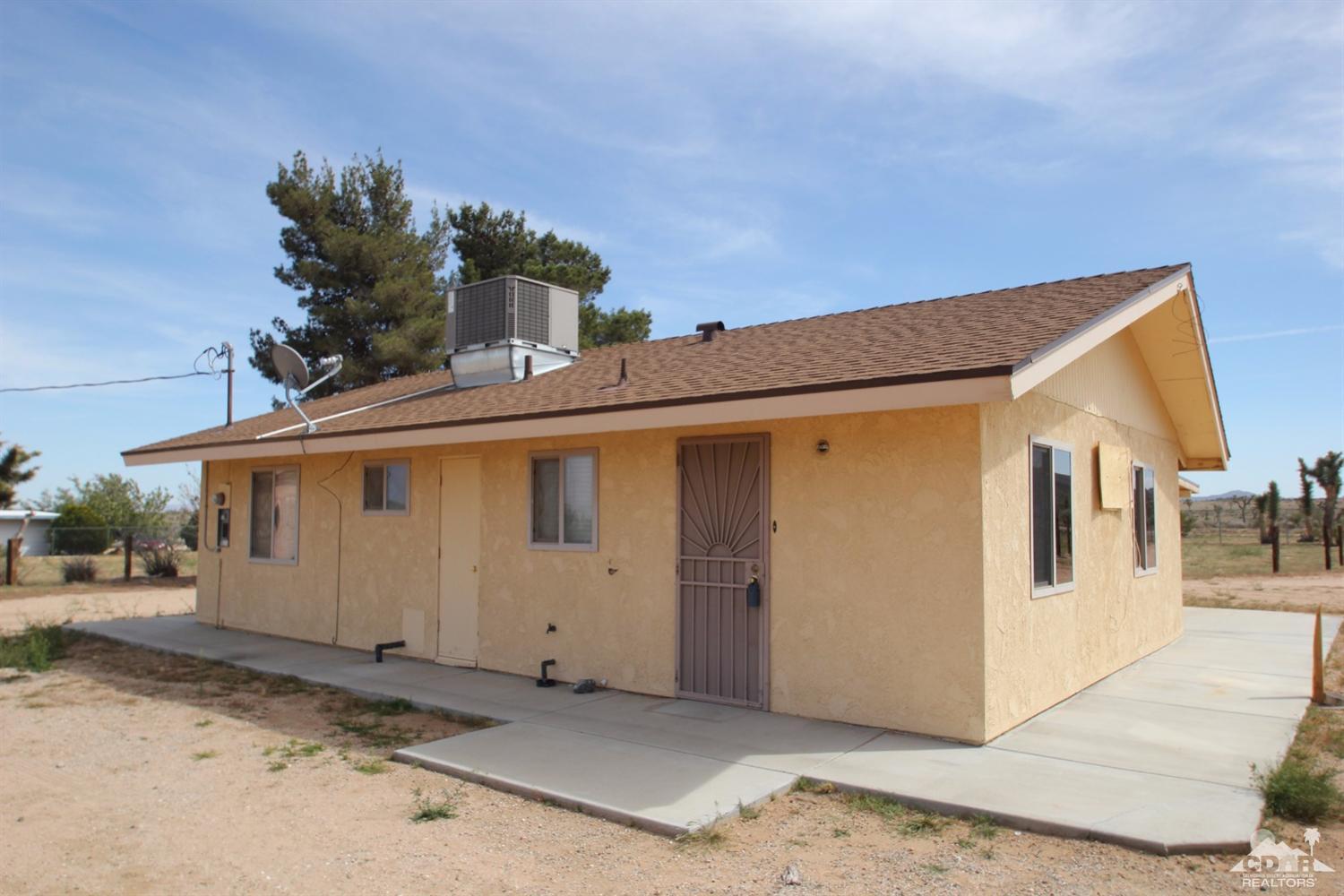 56674 Aberdeen Dr, Yucca Valley, CA 92284 photo 8