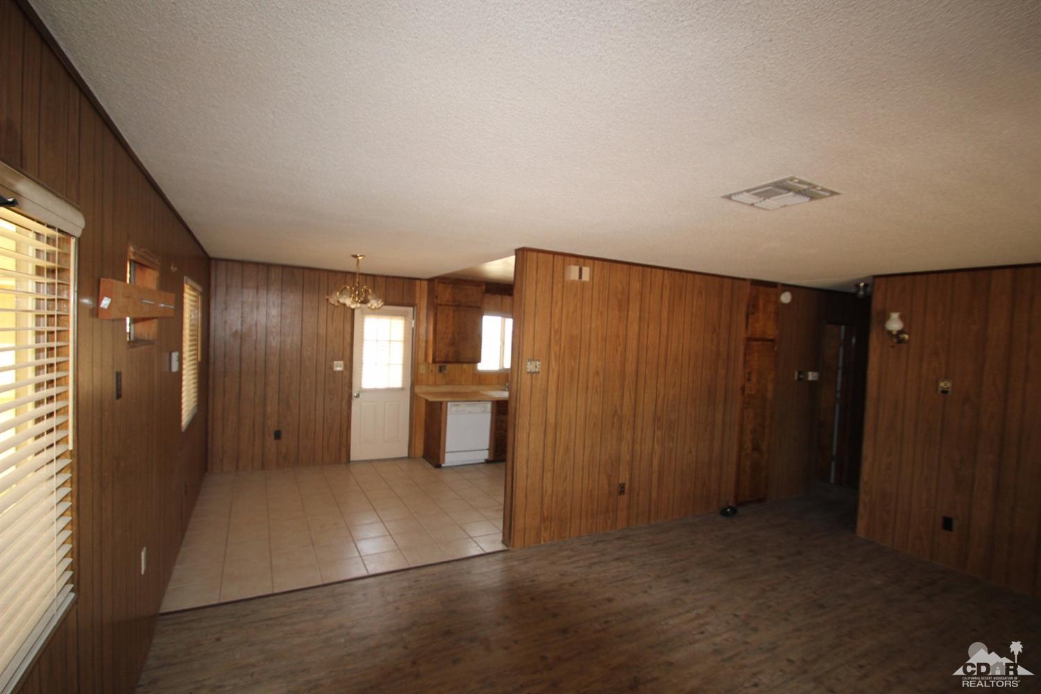 56674 Aberdeen Dr, Yucca Valley, CA 92284 photo 11